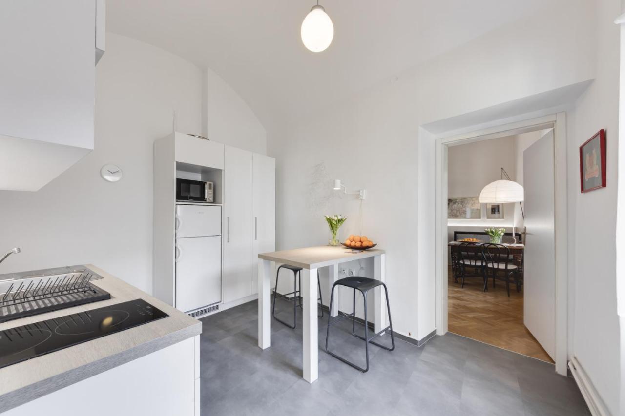 City Center Apartment With Parking ลูบลิยานา ภายนอก รูปภาพ